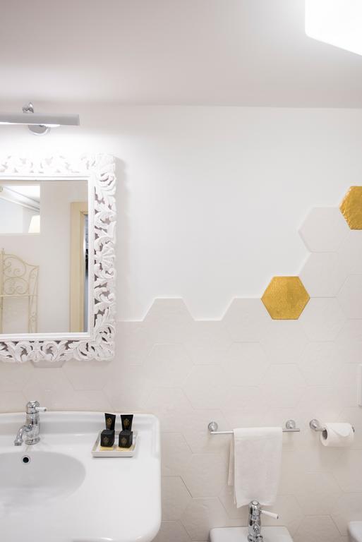 Villa Torre Trasita Luxury Suites โปซิตาโน ภายนอก รูปภาพ